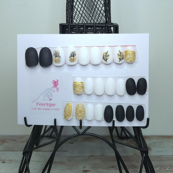 Press on nail kit include 24 nail ready to be glued - Picture 1 of 7